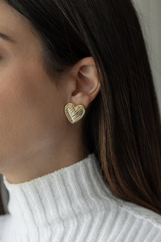 Ribbed Heart Studs