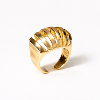 Sculpted Band Ring
